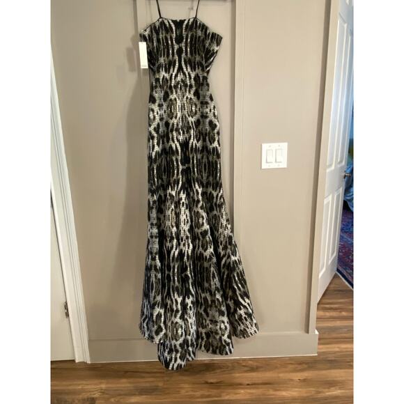 Brand New Badgley Mischka Dress Womens Size 4 animal Leapard print dress - Picture 2 of 10
